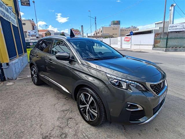 PEUGEOT 3008 BlueHDi 130 S&S Allure