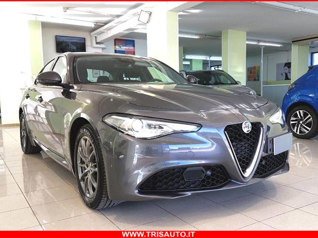 ALFA ROMEO Giulia 2.2 TD AT8 Super IVATA (BIXENO+NAVI)