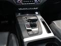 AUDI Q5 2.0 TDI quattro S tronic Business Sport