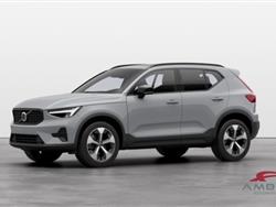 VOLVO XC40 B3 Mild hybrid Benzina Ultra Dark