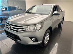 TOYOTA HILUX 2.4 D-4D 4WD 2 porte Extra Cab Lounge