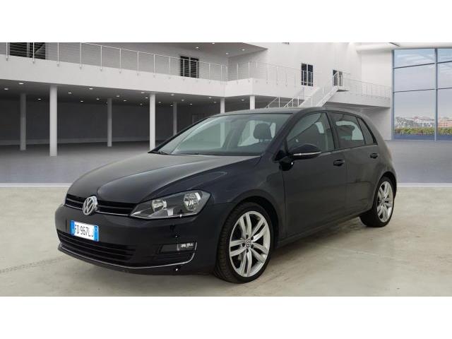 VOLKSWAGEN GOLF 5p 2.0 tdi Highline Executive 150cv E6