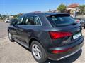 AUDI Q5 2.0 TDI quattro S tronic Business Design