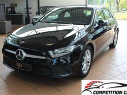 MERCEDES CLASSE A 109cv Progressive MBUX Navi Pdc