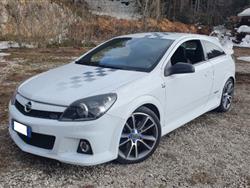 OPEL ASTRA 2.0 OPC ( SERIE  NUMERATA )