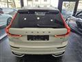 VOLVO XC60 R-Design NAV Camera LED C.Lega19 ACC Keyless S&S