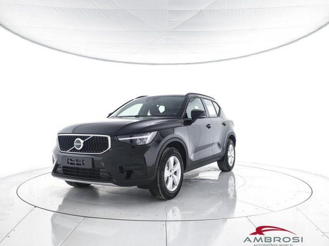 VOLVO XC40 B3 Mild hybrid Benzina Essential