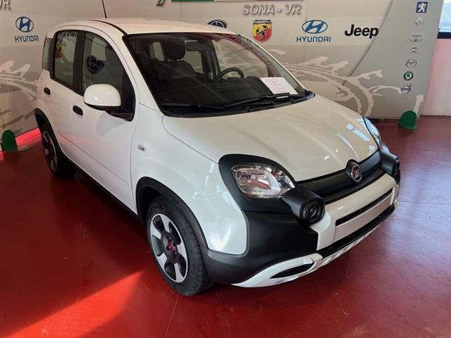 FIAT PANDA 1.0 FireFly S&S Hybrid City Cross