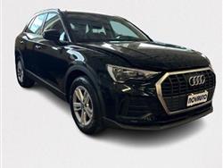 AUDI Q3 35 TDI quattro S tronic Business