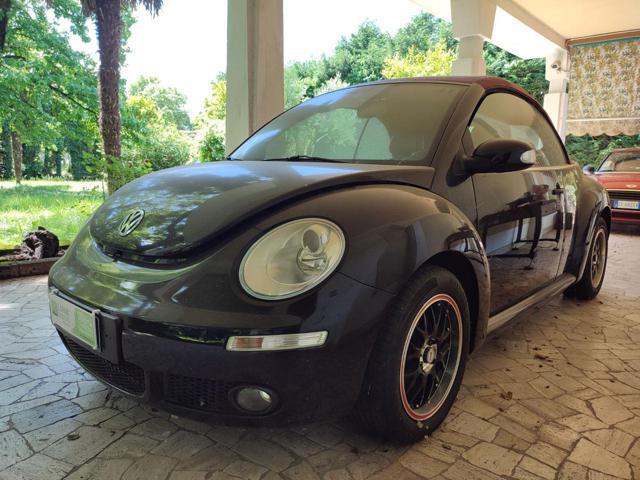 VOLKSWAGEN NEW BEETLE cabriolet