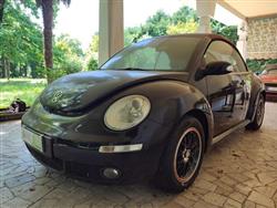 VOLKSWAGEN NEW BEETLE cabriolet