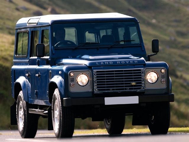 LAND ROVER DEFENDER 110 2.4 TD4 Station Wagon SE