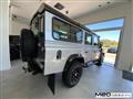 LAND ROVER Defender 110 2.4 TD4 Station Wagon SE