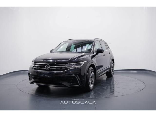 VOLKSWAGEN TIGUAN 2.0 TDI 150 CV SCR DSG R-Line Black Style