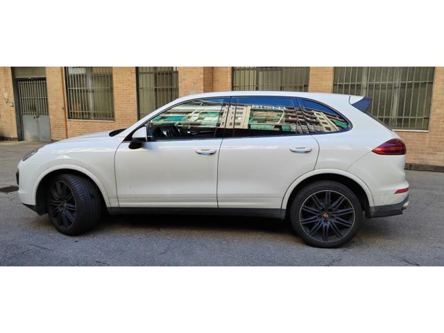 PORSCHE CAYENNE 3.0 Diesel