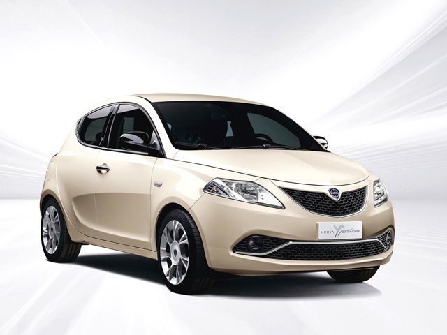 LANCIA YPSILON Nuova Ibrida L