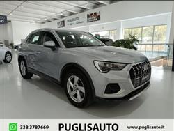 AUDI Q3 35 TDI S tronic Business Advanced