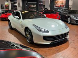 FERRARI GTC4LUSSO V12 TETTO PANORAMA-LIFTING-TRIPLO STRATO