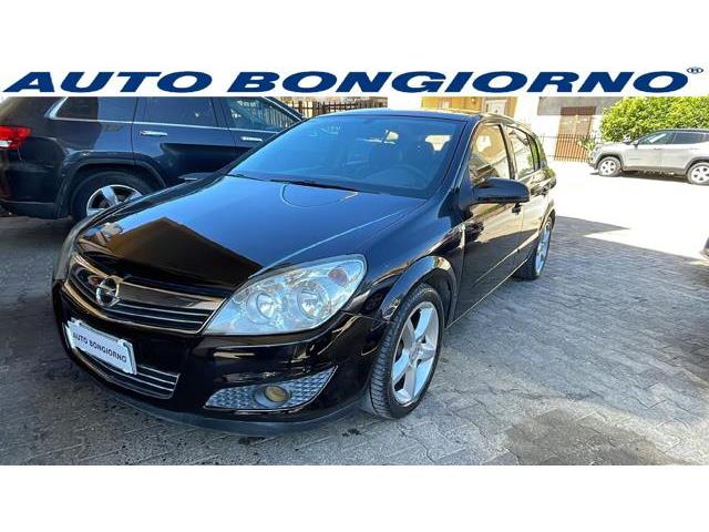 OPEL ASTRA 1.7 CDTI 110CV 5 porte Cosmo