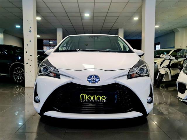 TOYOTA Yaris 1.5 Hybrid 5p. Cool