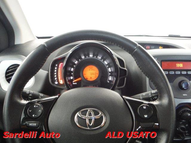 TOYOTA AYGO Connect 1.0