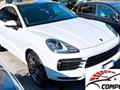 PORSCHE CAYENNE Coupé 3.0 V6 PANO PASM LED NAVI CHRONO PRIVACY