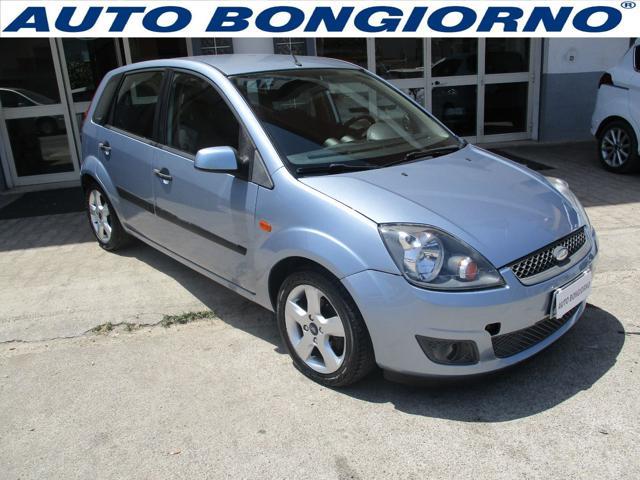 FORD FIESTA 1.4 TDCi 5p. Titanium