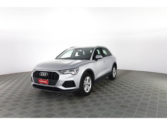 AUDI Q3 35 TDI S tronic Business