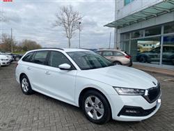 SKODA OCTAVIA WAGON 2.0 TDI EVO SCR Wagon Ambition X COMMERCIANTI