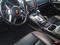 PORSCHE CAYENNE 3.0 Diesel Platinum Edition