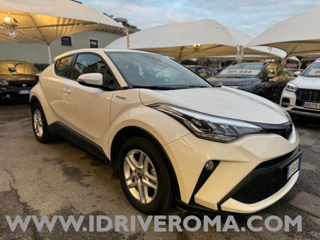 TOYOTA C-HR 1.8 Hybrid E-CVT Business