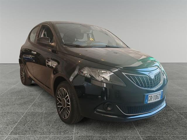 LANCIA YPSILON 1.0 FireFly 5 porte S&S Hybrid Platino