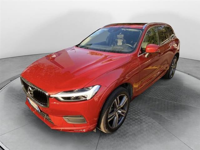 VOLVO XC60 B4 (d) AWD Geartronic Momentum Pro