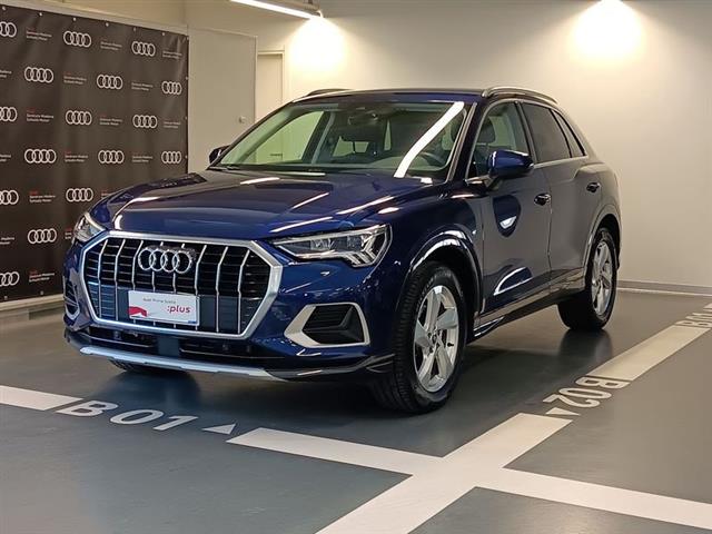 AUDI Q3 35 TDI S tronic Business Advanced