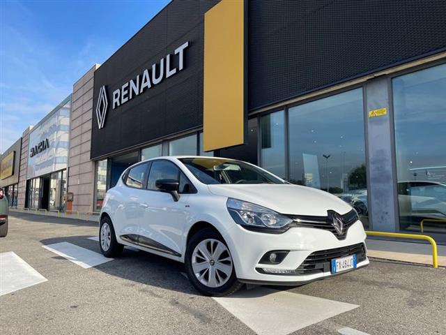 RENAULT CLIO SPORTER 5 Porte 1.5 dCi 75cv Moschino Zen 1.5 dci Moschino Zen 75cv 