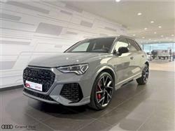 AUDI Q3 quattro S tronic