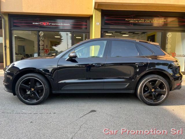 PORSCHE MACAN 2.0