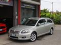 TOYOTA AVENSIS 2.0 D-4D 16V Station Wagon TAGLIANDATA CLIMATRONIC