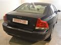 VOLVO S60 2.4 D5 20V cat Momentum