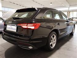 AUDI A4 Avant 30 TDI S tronic Business