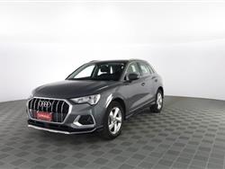 AUDI Q3 35 TDI S tronic Business Advanced