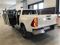 TOYOTA HILUX 2.4 D-4D 4WD 4 porte Double Cab Executive