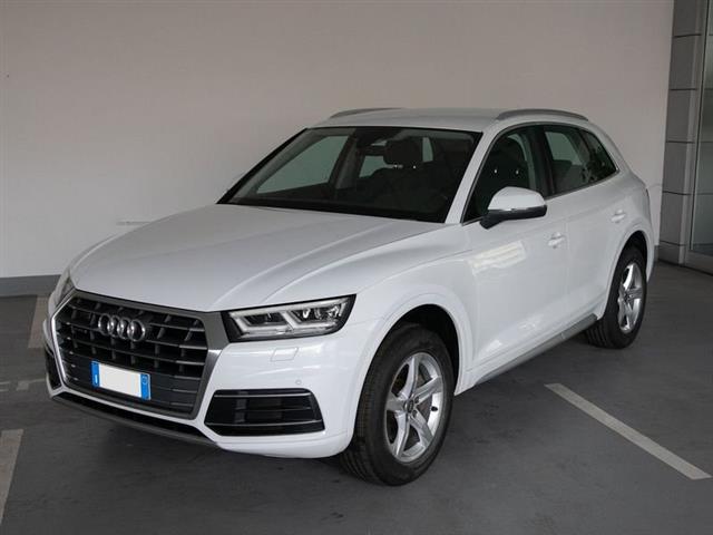 AUDI Q5 Audi Business Sport 2.0 TDI quattro 140(190) kW(PS) S tronic