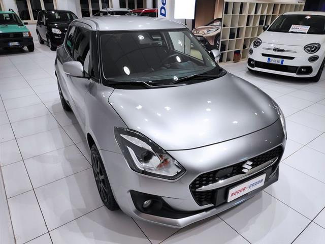 SUZUKI SWIFT 1.2 Hybrid 4WD AllGrip Top