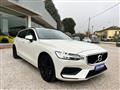 VOLVO V60 D4 AWD Geartronic Momentum