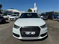 AUDI A1 SPORTBACK SPB 1.0 TFSI ultra Admired *LED*