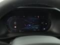 VOLVO XC40 B4 ULTIMATE DARK LED PANO NAVI ACC