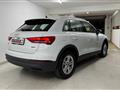 AUDI Q3 40 TDI quattro S tronic Business