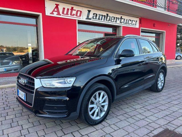 AUDI Q3 2.0 TDI 120 CV Business