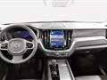 VOLVO XC60 B4 (d) AWD automatico Plus Dark N1Autocarro